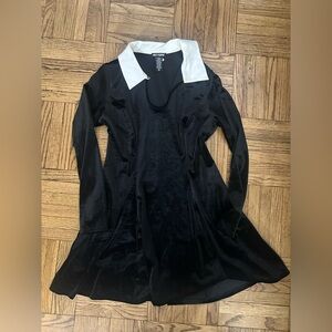 Hot Topic Skater Dress Black Velour w White Collar - Medium